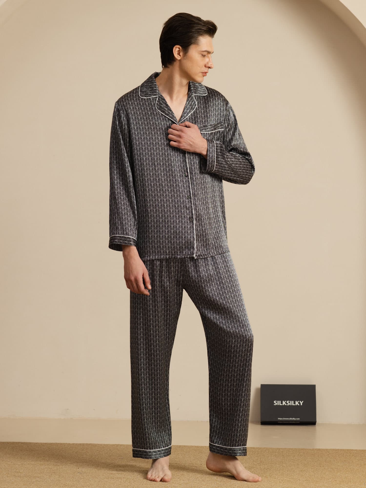 Pure Silk Navy Ginkgo Print Long Sleeve Men's Pyjamas Set With Pants - Image 23