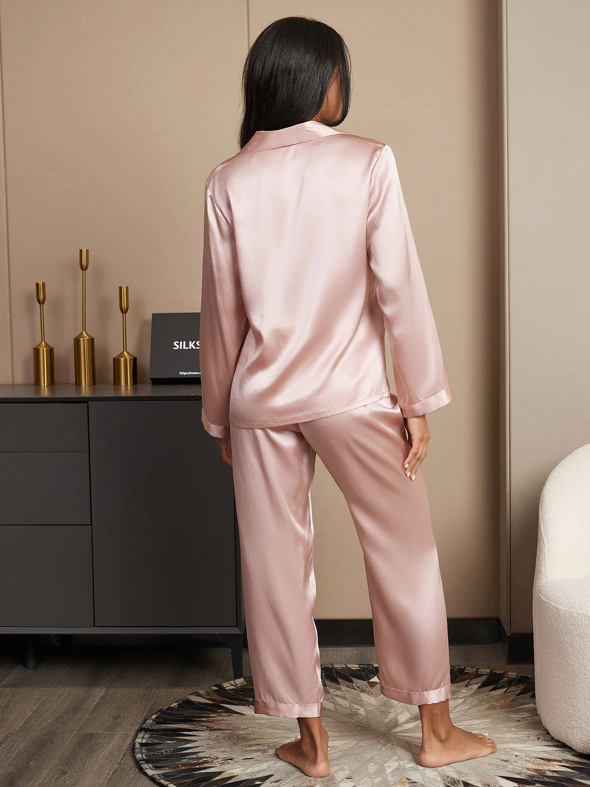 Women's Pure Silk Long Sleeve Pyjamas Set - Image 15