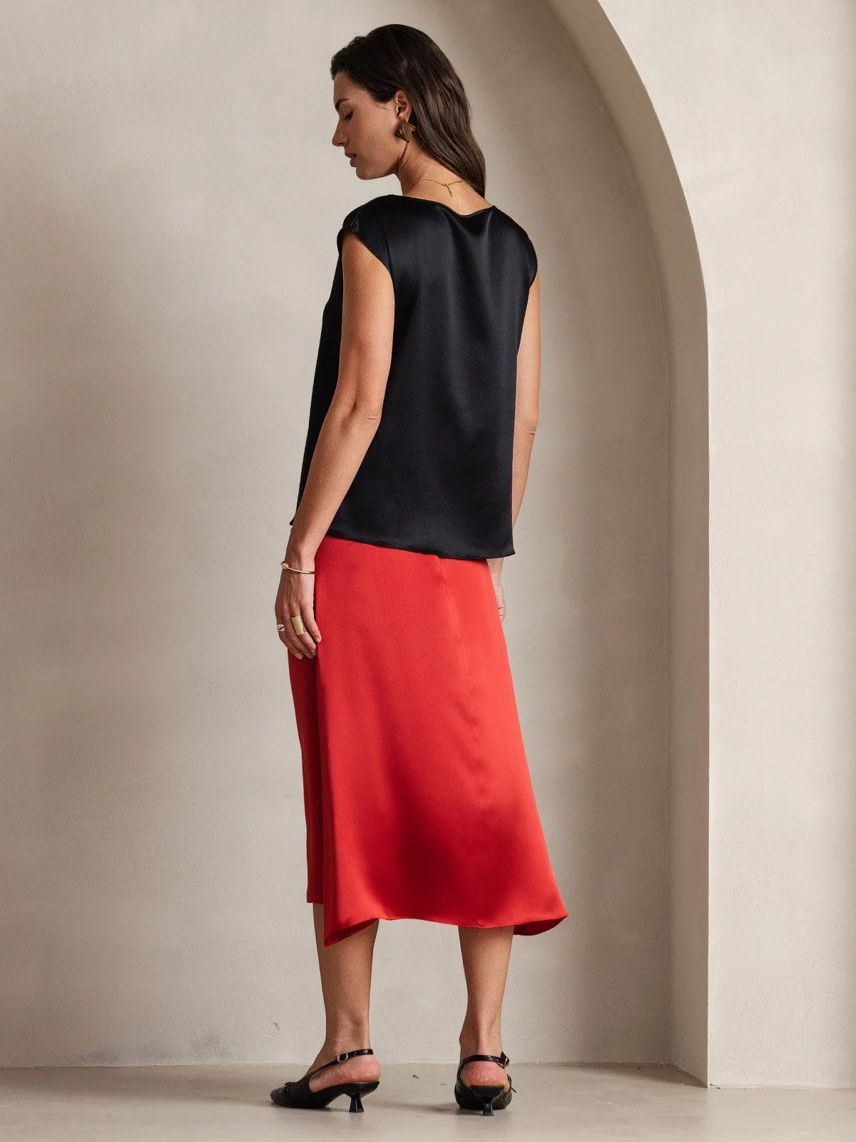 19Momme Silk Cap Sleeve Round Neck Women's Top - Image 2