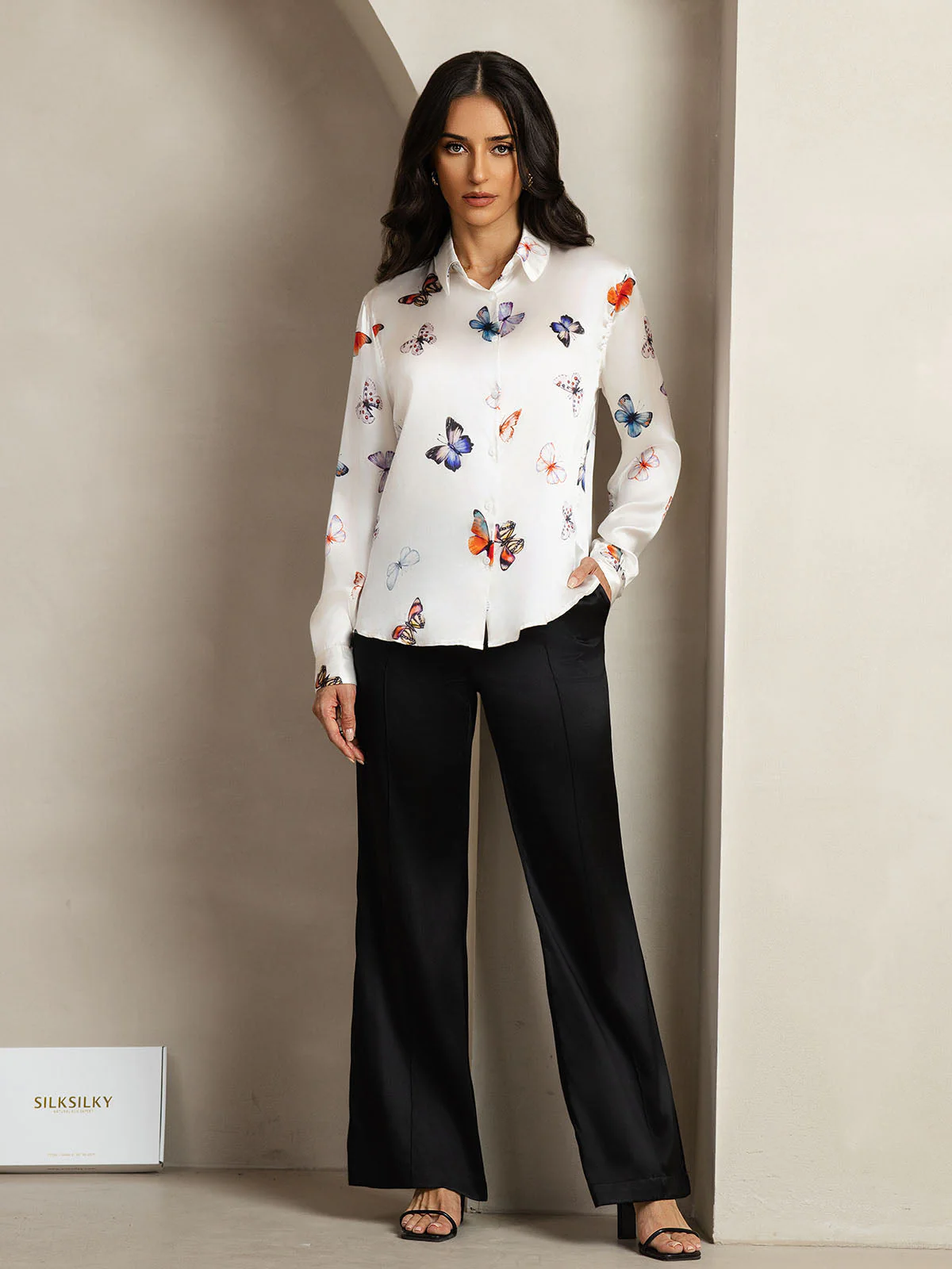 19Momme Silk Butterfly Print Long Sleeve Lapel Collar Women's Shirt - Image 3